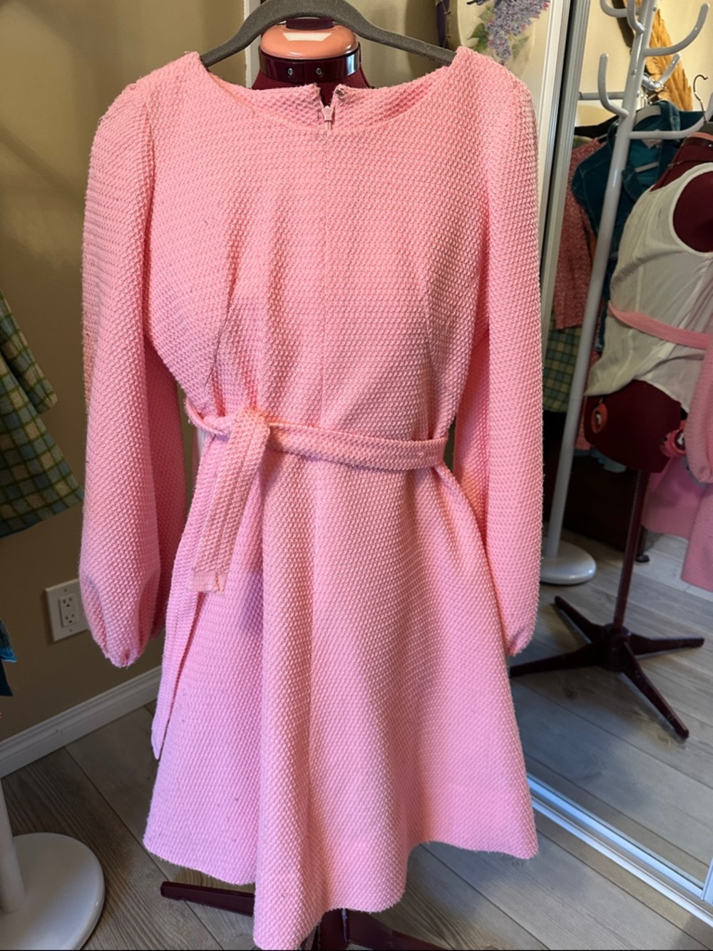 Vintage  Pink Textured Knit Dress with Front Zip
